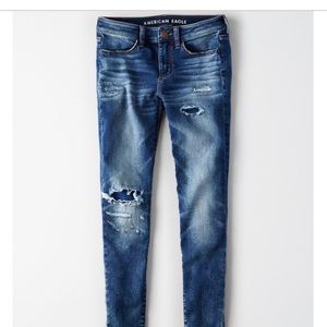 American Eagle Low Waist Ripped Jean